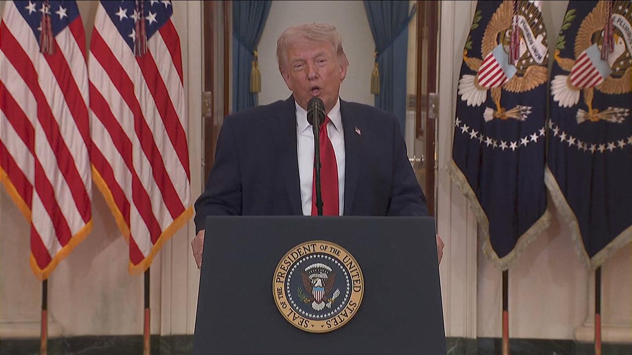 川普再下通牒！限48小時開荷姆茲　以國轟伊朗石化廠