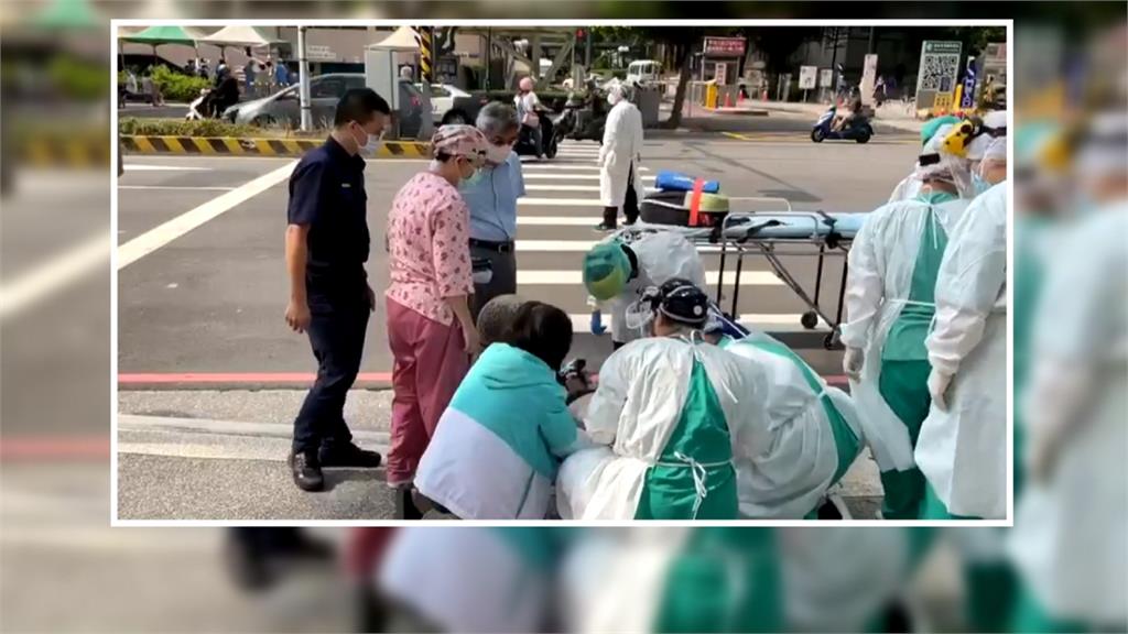60歲婦人行道上突昏厥　員警立即施行CPR急救