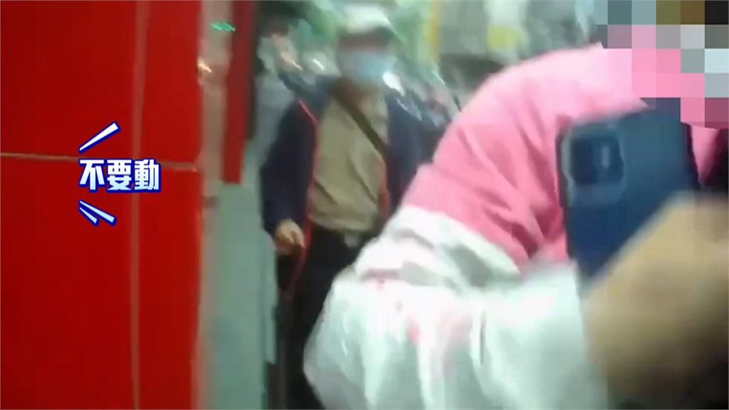 假女兒買房騙婦面交32萬　警佯裝外送員抓車手