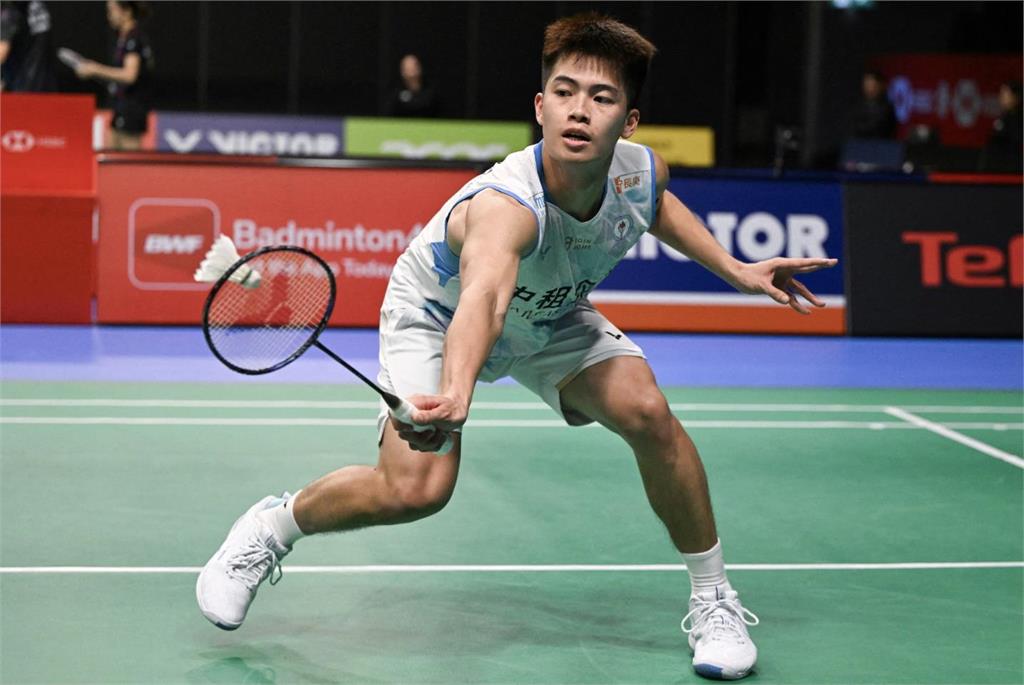 羽球／李佳豪全英晉8強創生涯最佳  周天成不敵球王石宇奇吞敗