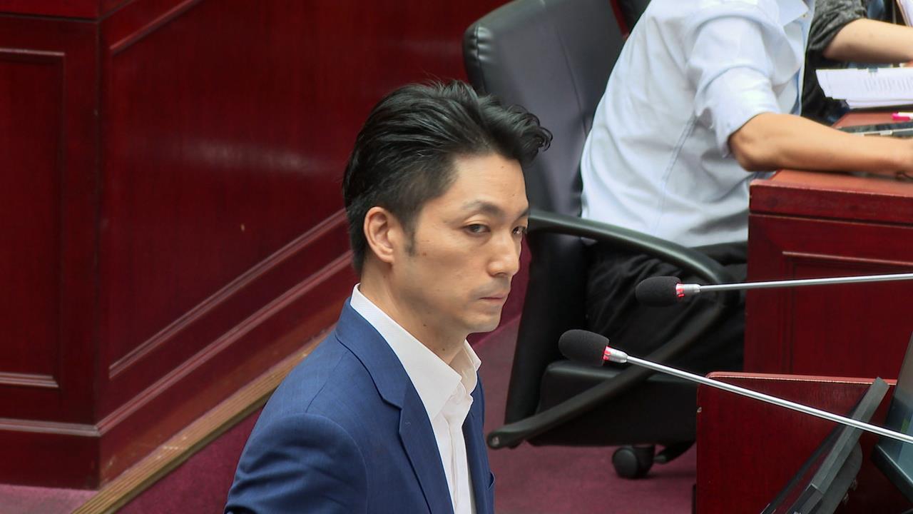 蔣萬安大寶黃金學區學籍爭議　簡舒培：相對剝奪感很深
