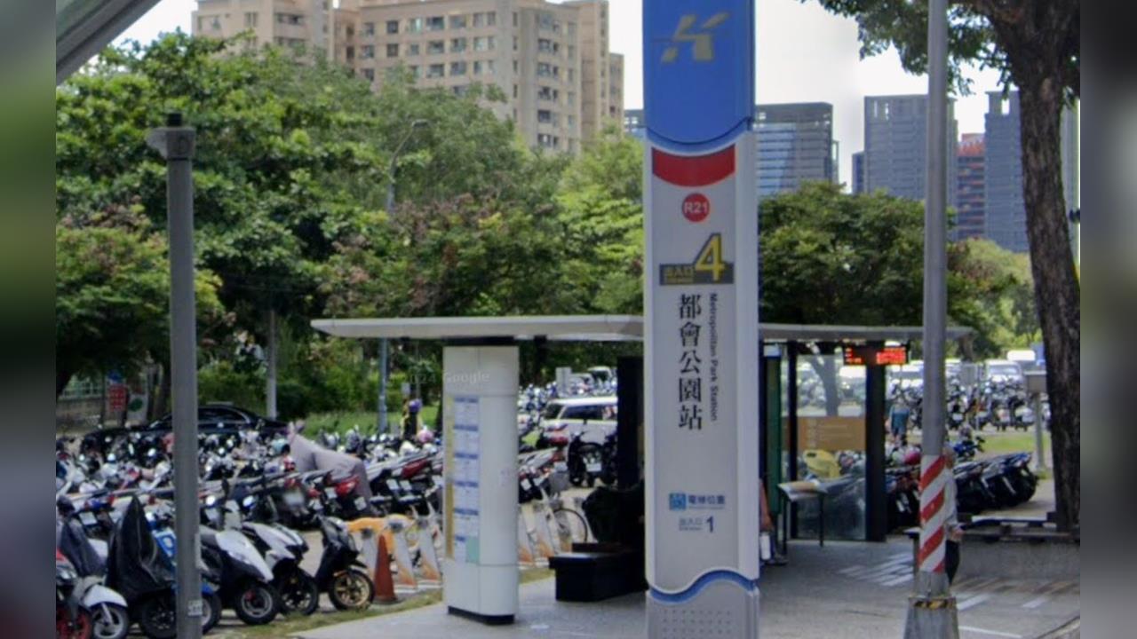 快新聞/女子落軌喪命!120名旅客受影響 高捷18:27全線恢復正常