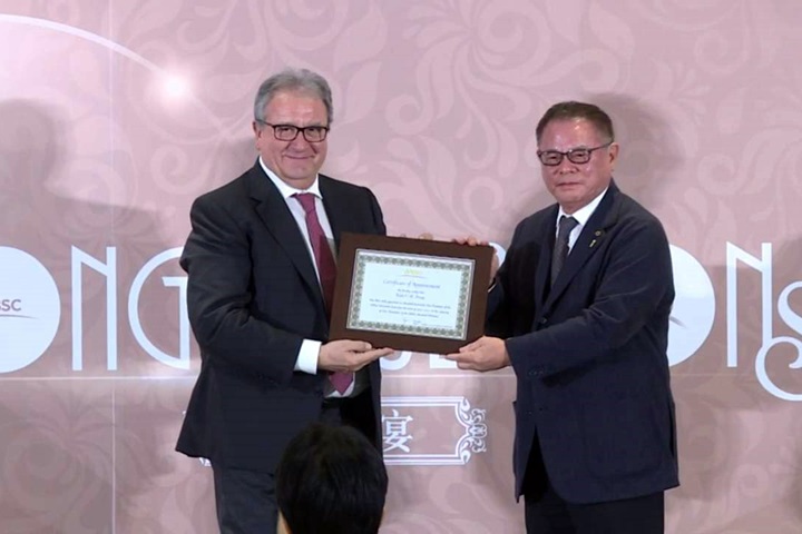 任世界棒壘副會長 彭誠浩亞洲第一人