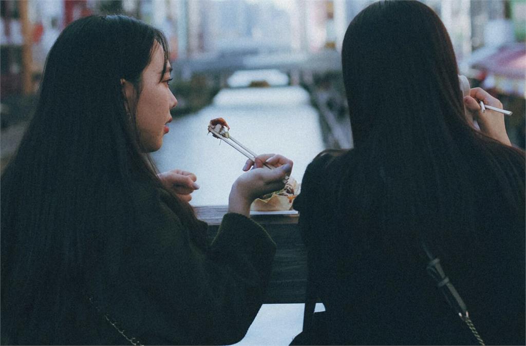 中午便當、晚上燒烤加炸物　外食族7大隱形疾病危機你中幾項？