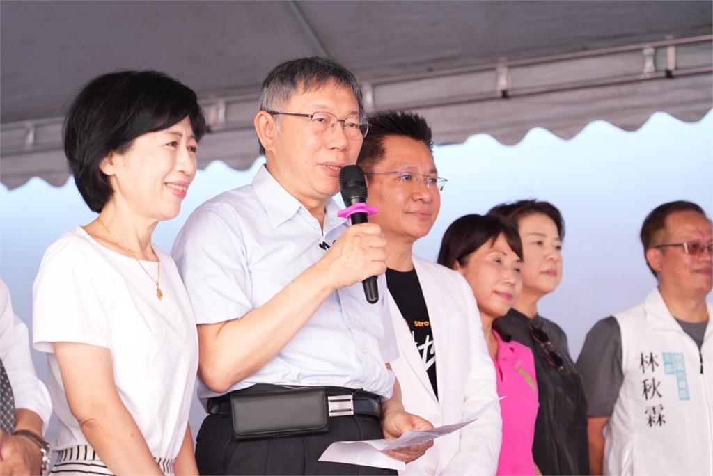快新聞／小草衝北所陪阿北守歲　陳佩琪備年菜淚崩：婚後首次沒尪陪過年