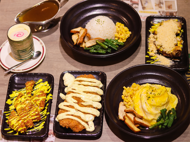貓奴必訪！新北新店超高CP值咖哩蓋飯，內用免費加飯加醬！