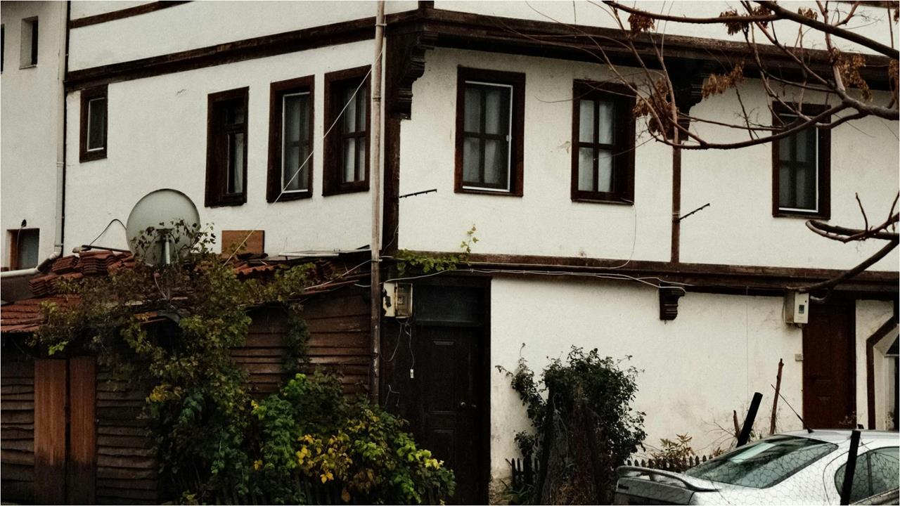 日本民宿淪為「大型垃圾屋」整間亂糟糟!房東曝「屋內真實情況」無奈嘆:文化差異