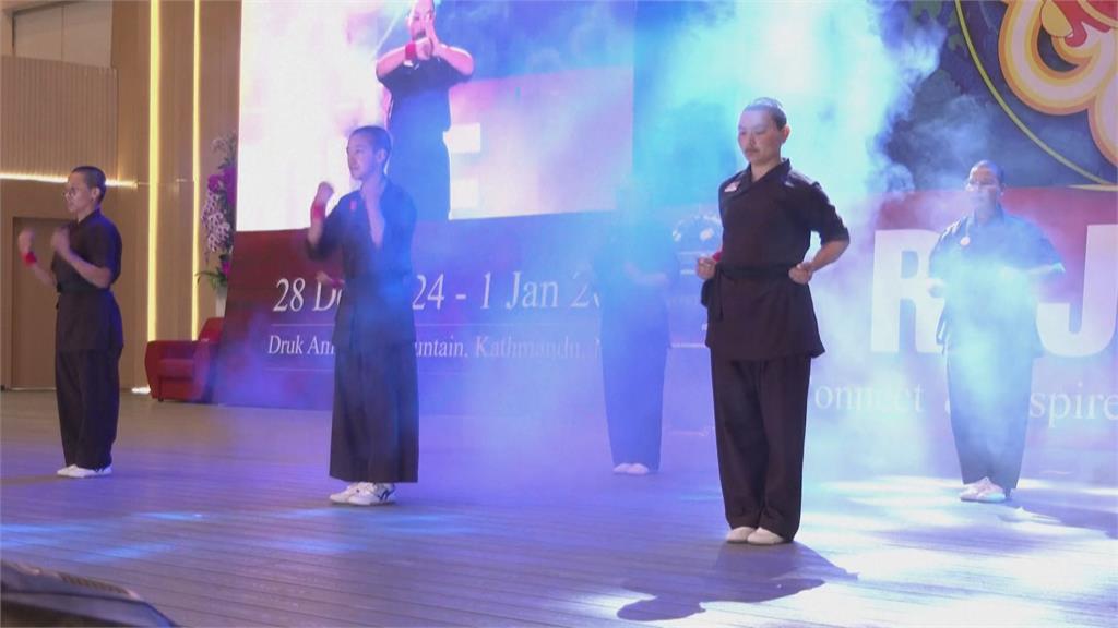全球唯一！　尼泊爾「功夫尼姑不化緣用打拳」宣揚男女平權