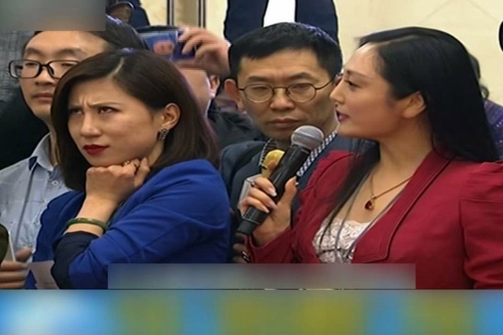 同業提問太久？中國女記者翻白眼全都錄