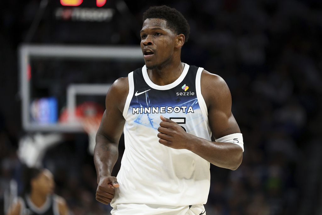 NBA(影)／「蟻人」愛德華茲狂砍生涯新高53分！可惜隊友不給力　狼群飲恨汽車城