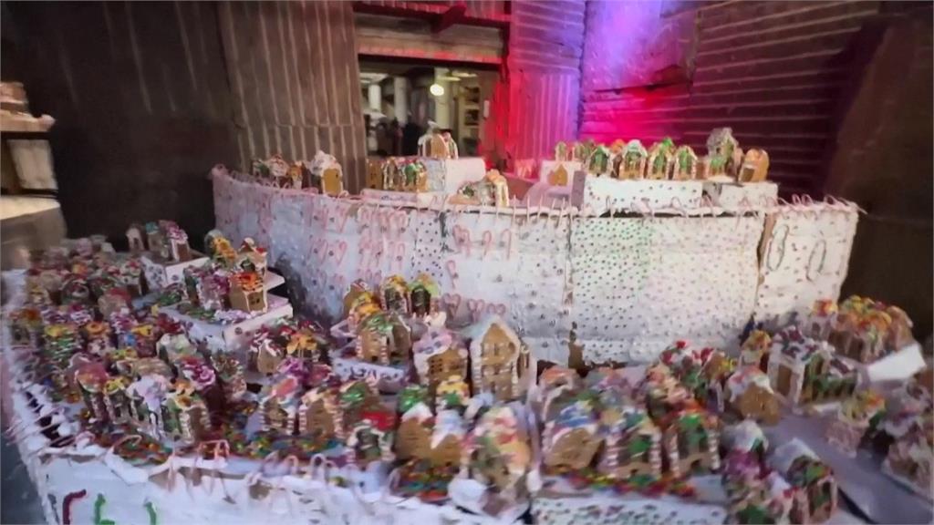 耶誕節快到了！　曼哈頓出現巨大「薑餅村」　使用超過超過1800公斤糖果