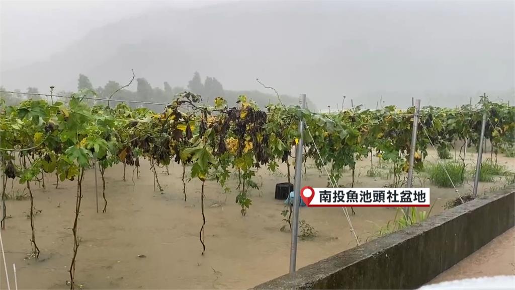 暴雨！南投驚現「泥漿瀑布」　日月潭旁「頭社盆地」淹水