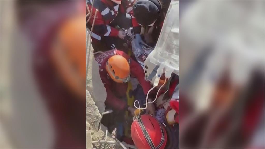 土耳其強震奇蹟頻傳 婦女遭埋222hrs後成功獲救