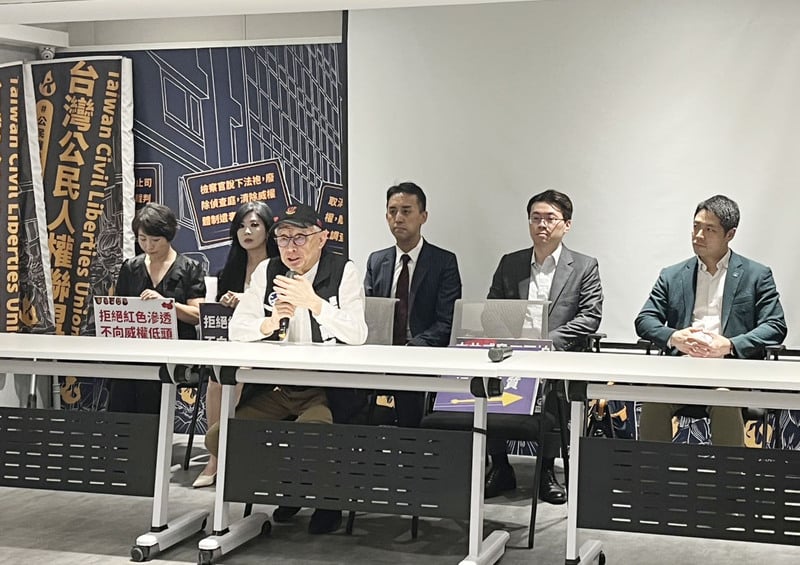 曹興誠下戰帖！點名傅崐萁、朱立倫、趙少康公開辯論　不敢來送「孬種騙子帽」