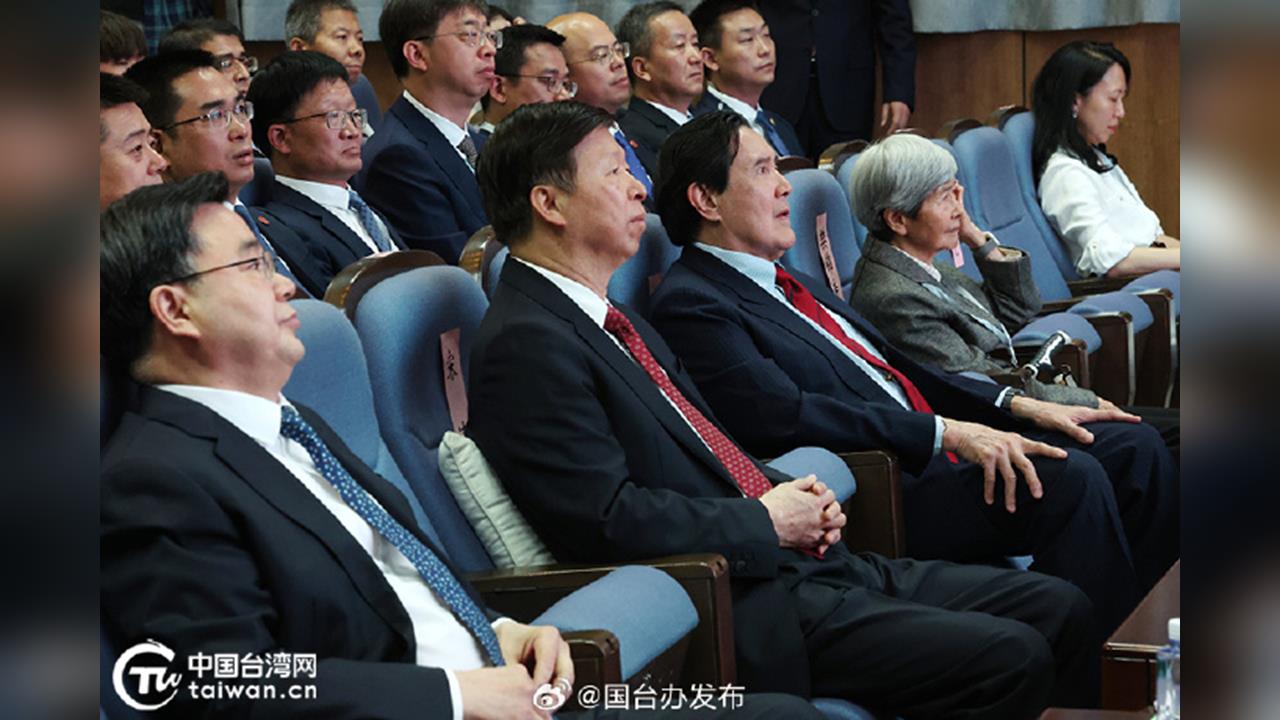 馬英九爆赴中「脫稿喊這1句」誤觸中共禁忌!宋濤當場變臉「蕭旭岑遭中方抓去問」