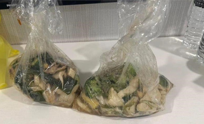 她夜市「買1小袋蔬菜」喊：窮人不配！驚人價曝「盤嗎」掀2派論戰