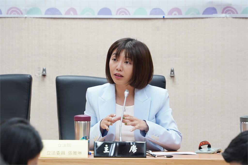張雅琳批趙少康錯解法條　黃捷譴責納粹手勢「傷害台灣形象」