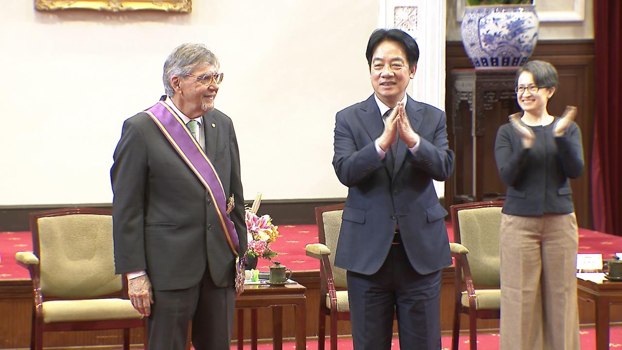 表揚彭光理對台灣民主貢獻　賴總統授大綬景星勳章
