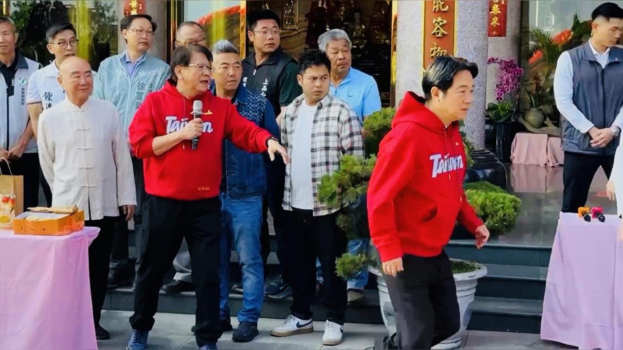 快新聞／超親民醫師總統！屏東烈日下老婦人暈倒　賴清德急奔上前鄉親掌聲如雷