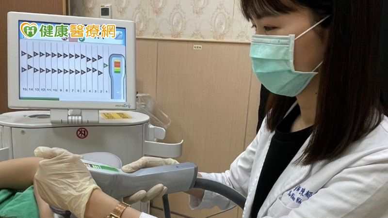 公共場所「腋下危機」恐成社交殺手?醫推關鍵方法 改善腋味尷尬!