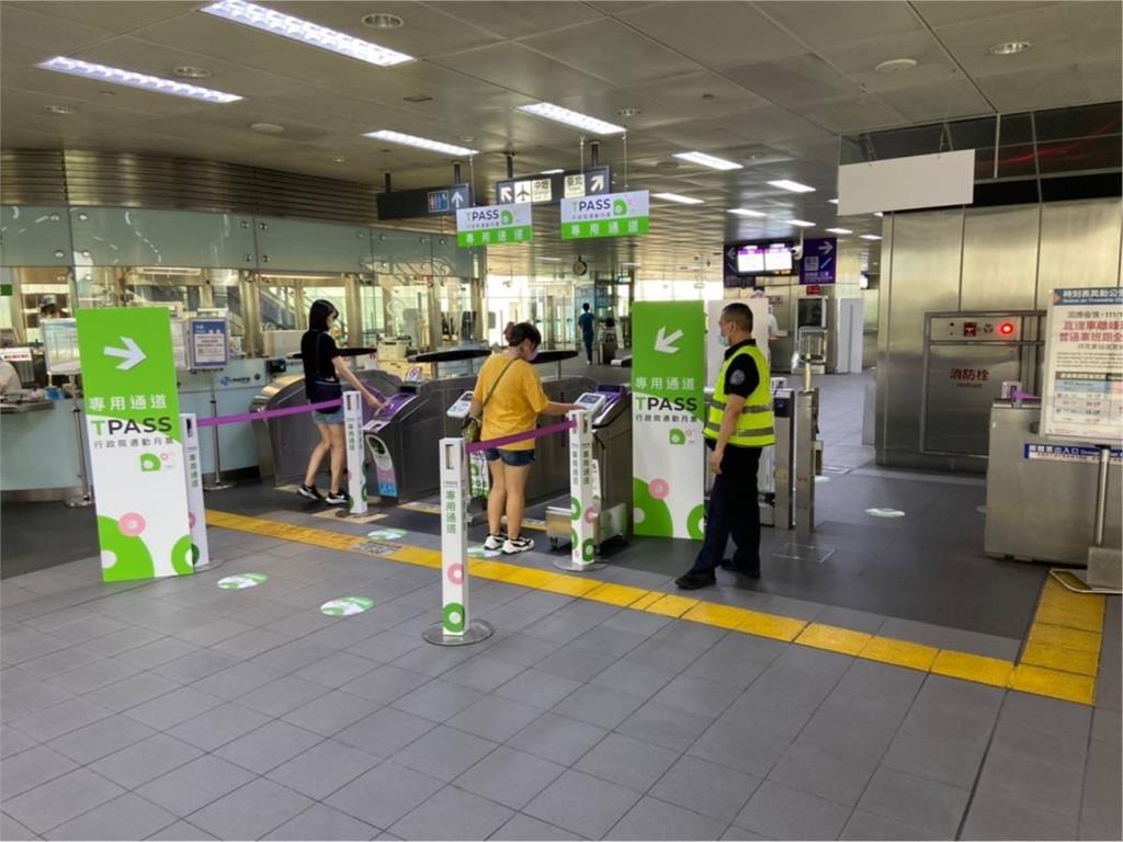 TPASS月票上路　他曝每月省下近7000交通費