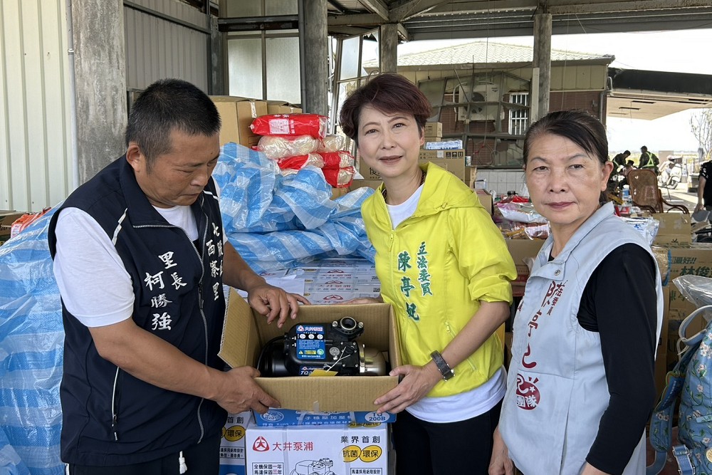 成功募集58部加壓馬達助災民清理 陳亭妃:熱心助人是國家韌性根源