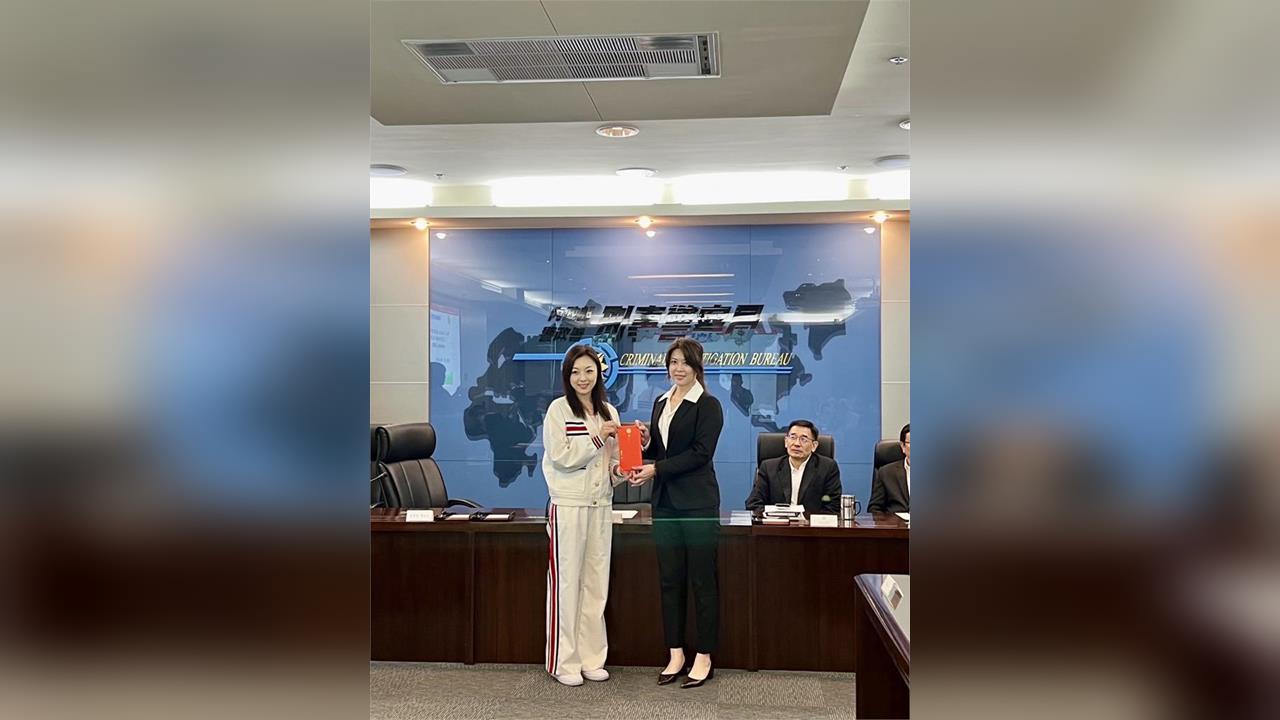 快新聞/王定宇陷桃色風波!大學同學爆劉怡萱厲害程度 「你無法對她說NO」