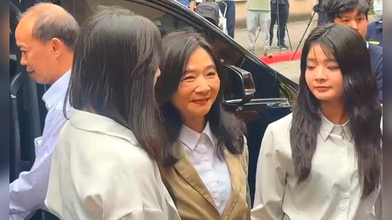 柯文哲宣判／應曉薇一晚籌到3千萬！律師下午赴北院辦保