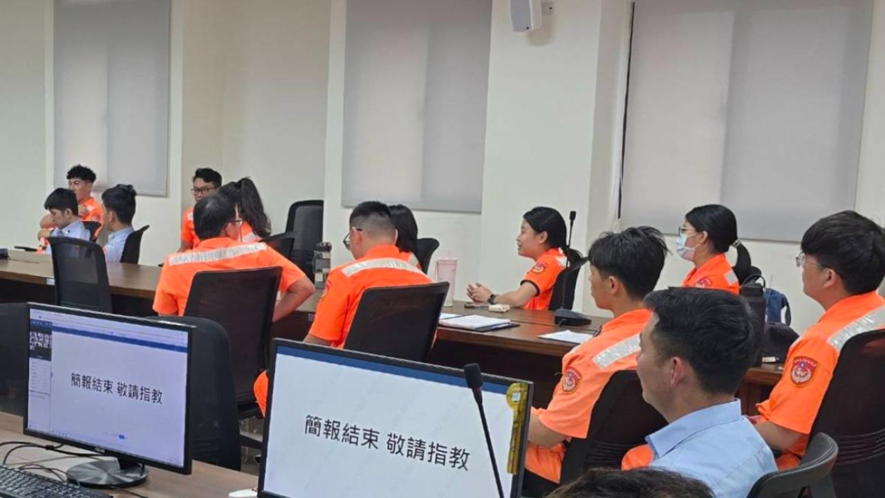 海巡特邀專業律師實地宣導　強化同仁保密、防詐與法紀觀念