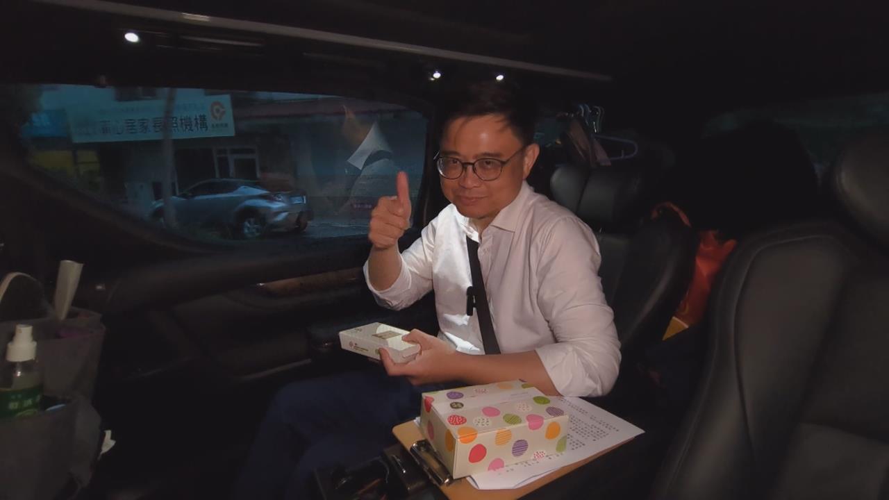 獨! 高雄行動中常會　市長候選人賴瑞隆備美食