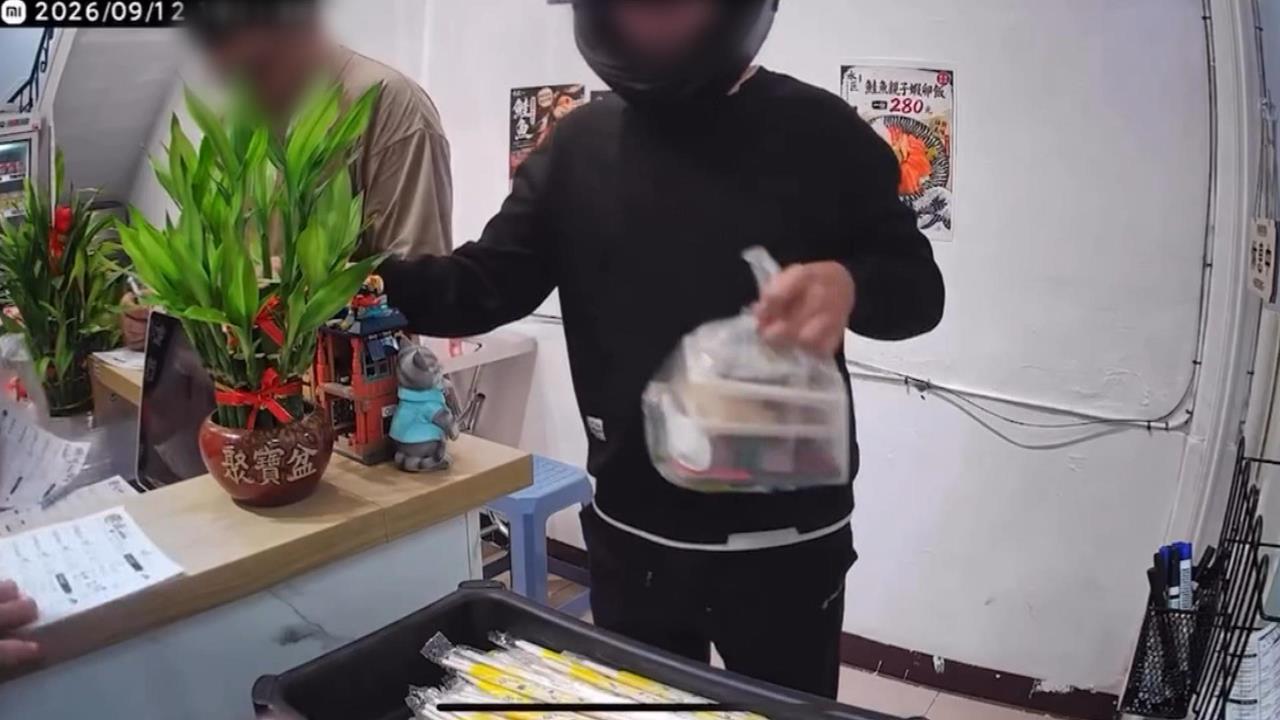 樹林外送員轉單騙餐點　店家報案警循線逮嫌犯