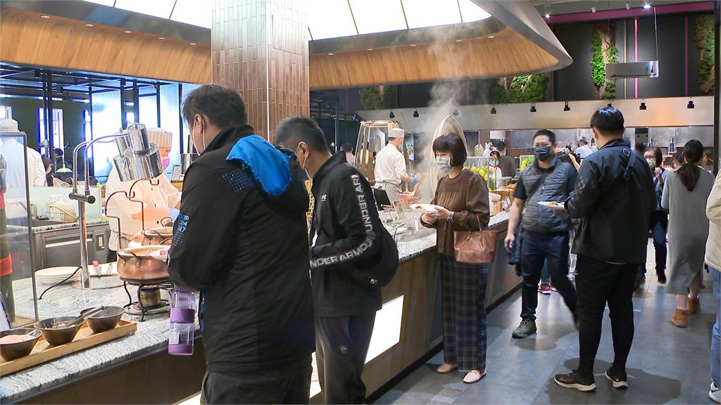 饗食天堂大直店營業最後日　副主廚心情五味雜陳：昨晚睡不著