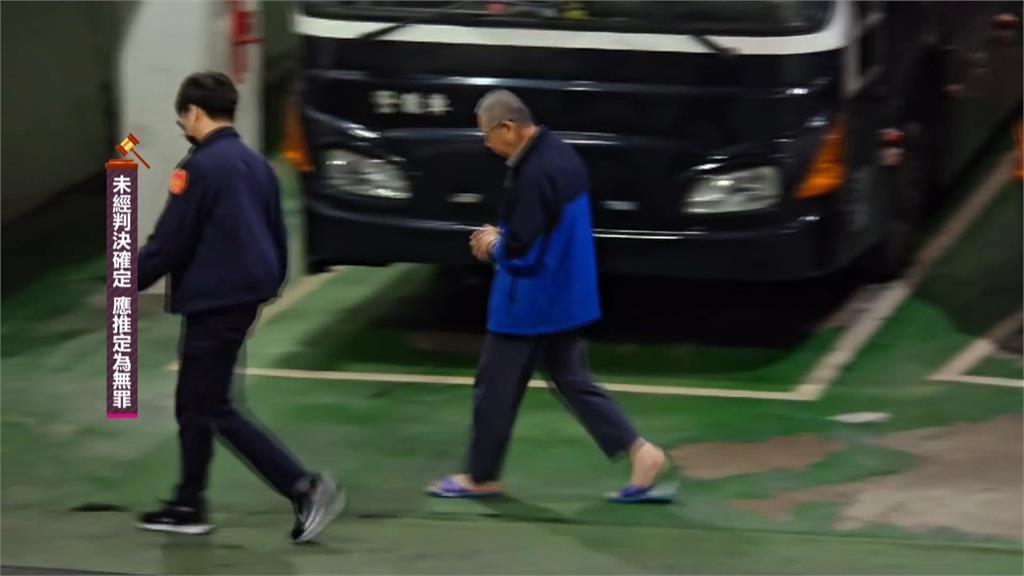 陳佩琪現身看守所外挺柯文哲　民眾黨改中評委資格備戰起訴？