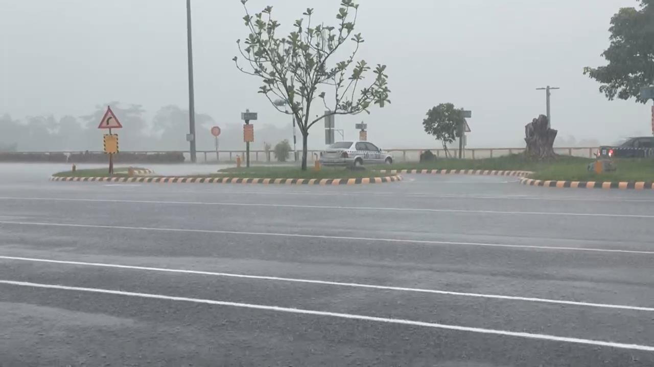 快新聞／快躲雨！大雷雨狂炸「這2地」1小時　警戒範圍曝光