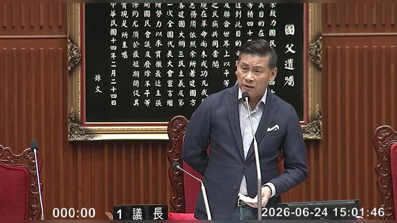 快新聞／藍營議長也不買帳！認同「議員索資」打臉蔣市府　周軒酸：繼續挺殷瑋