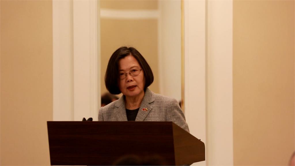 蔡英文二度訪歐　抵達立陶宛當最強外交大使