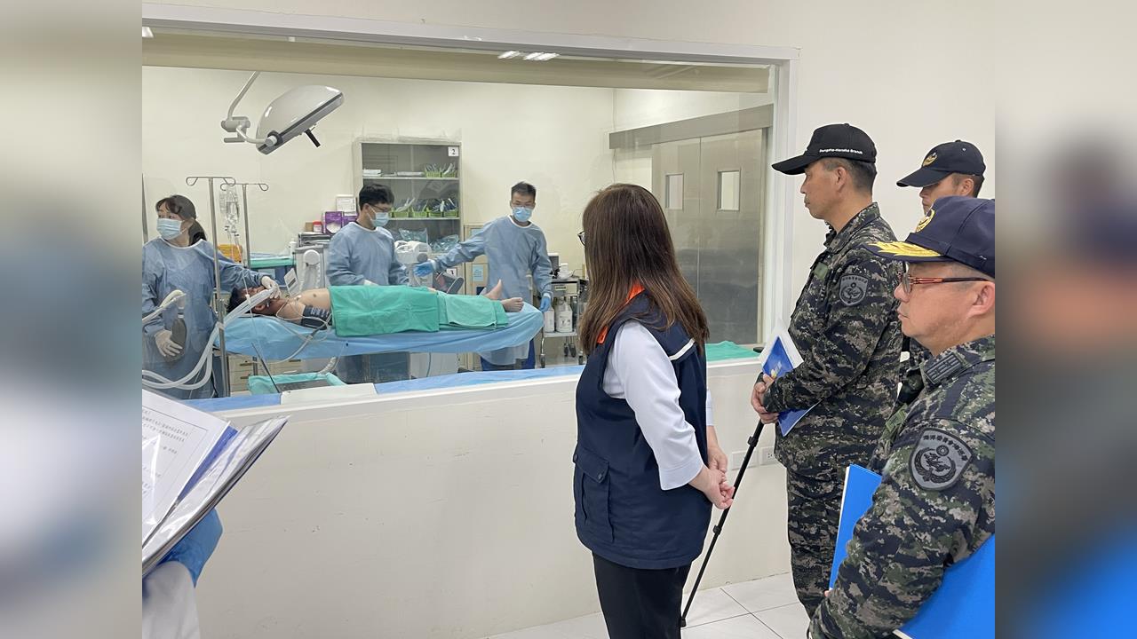 快新聞／時隔7年再有官員登太平島！管碧玲赴南沙主持「南援九號」演練