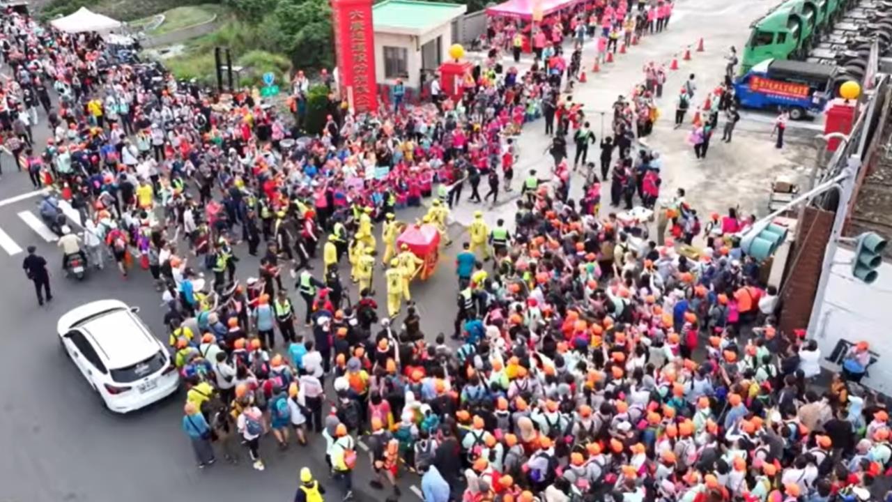 白沙屯媽祖回鑾北行「8年內第6次」停駕！「鹿港這公司」被封最幸運地點