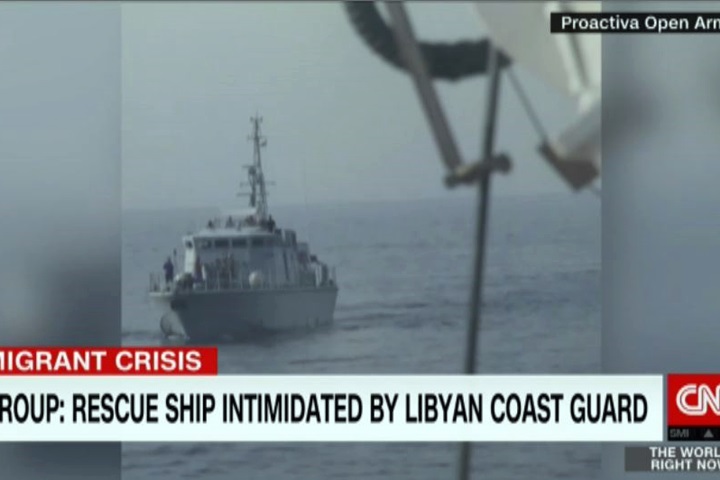 難民船取道地中海  利比亞海巡開槍警告