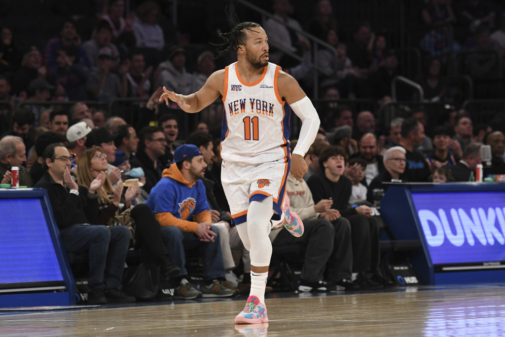 NBA／尼克小鋼砲又發威！　狂轟44分痛宰字母哥領軍的公鹿