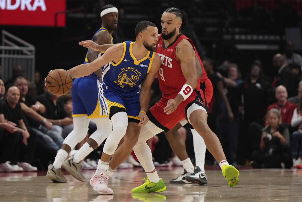 NBA(影)／「咖哩」16分、「士官長」13分領軍　勇士半場打完領先火箭13分