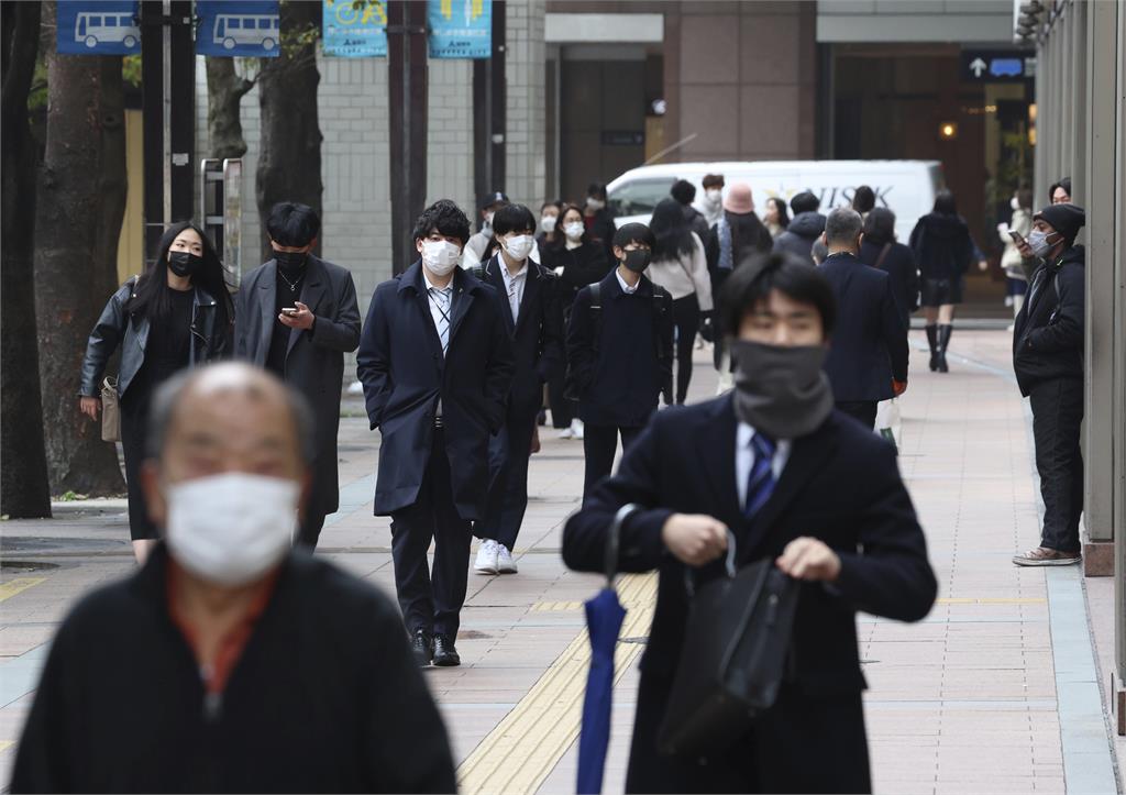 快新聞／日本擬5/8將COVID-19降至流感等級！　預計明日宣布