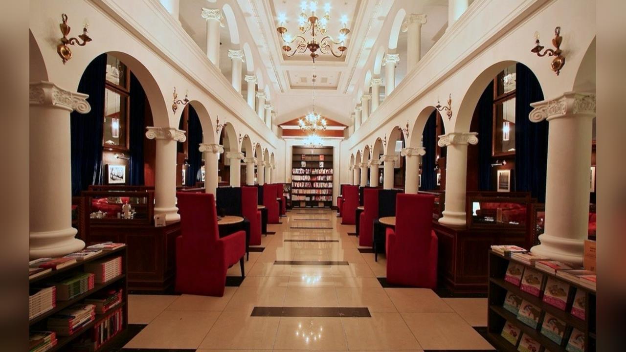 曾獲選「全台十大最美咖啡廳」 內科咖啡館股東異動1月底熄燈