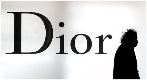 Dior「一顆包10萬」真實成本價曝　驚天價差牽出中國黑工內幕？