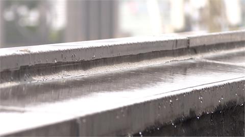 卡努將帶來強烈風雨　氣象局發布陸上颱風警報