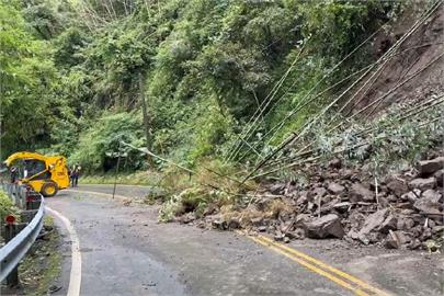 快新聞／大雨影響　嘉義阿里山公路土石坍方、南投信義鄉道路中斷