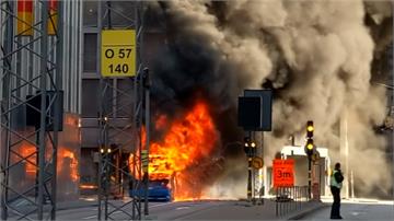轟！瑞典公車隧道驚爆 火勢衝天全都錄