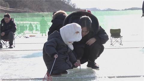 世界七大冬季奇景!　南韓華川郡年度冰釣慶典