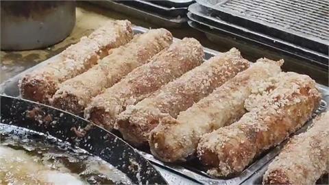 嘉義東市場傳統「網紗肉捲」　過年大排長龍搶購