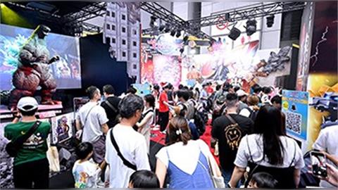 東京玩具展推出多樣「童年懷舊玩具」　搶攻兒童、成人雙市場